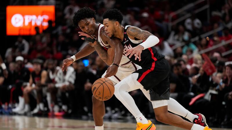 Simons scores 25, Sharpe adds 24 as Trail Blazers bounce back with