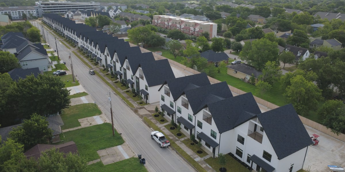 Boardwalk Homes unveils Azura Residences, a new 50-unit townhome development near Texas A&M