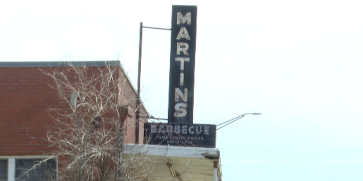 Martin's Place in Bryan has been serving BBQ for 100 years - KBTX