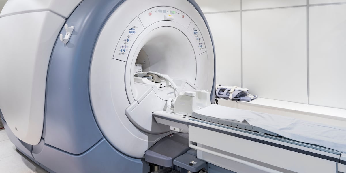 Man wearing metal chain enters MRI room without permission, gets sucked ...