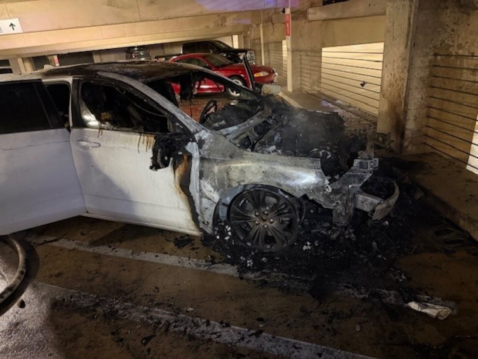 Požar u garaži automobila Texas A&M Sveučilišta West Campus