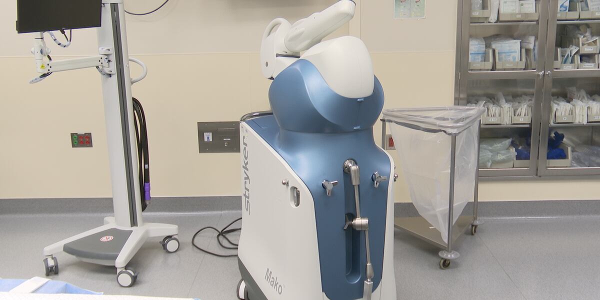 St. Joseph Health using Mako robot to help perform surgeries