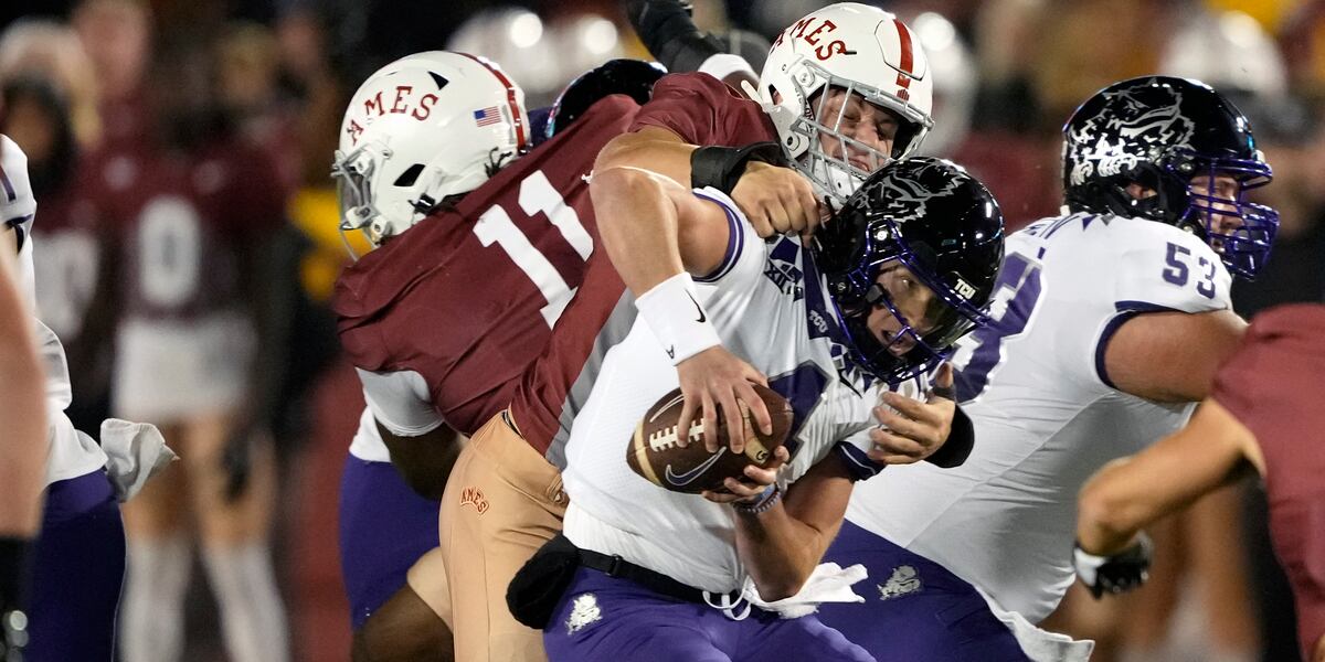 McGill, Morris lead North Texas to 44-17 trouncing over Wyoming McGill, Morris lead North Texas to 44-17 trouncing over Wyoming