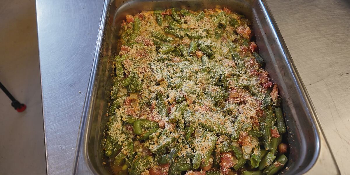 C&J Barbeque Side of the Month: Tomatoes and Green Beans - KBTX