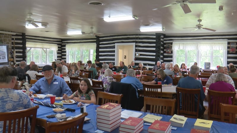 For more than 50 years, descendants of Revolutionary War Indian scout Richard Bailey have...